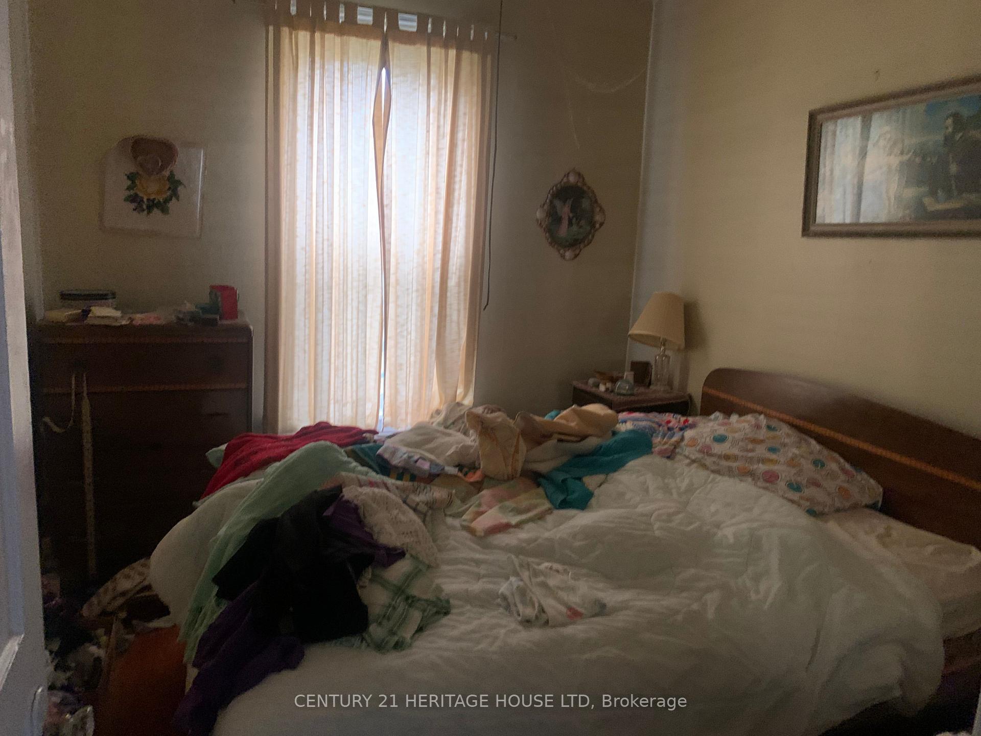 Photo 6 of 8801 Hacienda Road E, Malahide, Rural Malahide — HOMEH