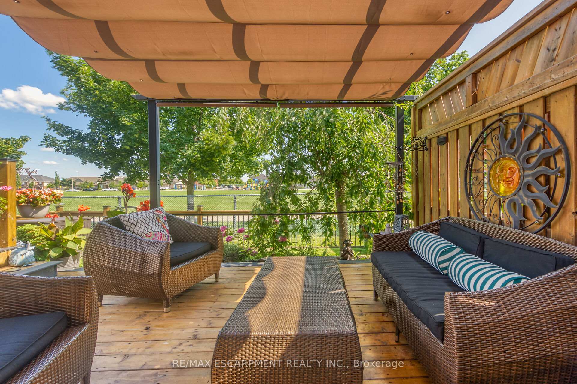 Photo 54 of 32 Aster Avenue, Hamilton, Rural Glanbrook — HOMEH