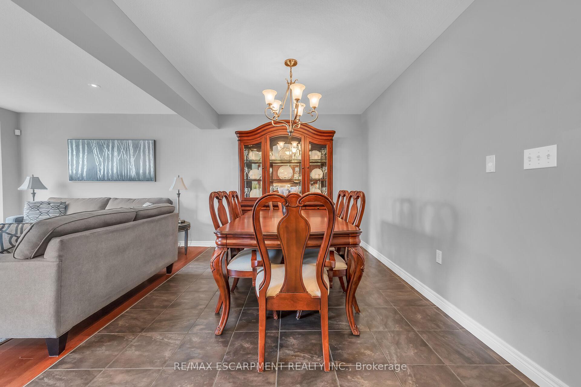 Photo 32 of 32 Aster Avenue, Hamilton, Rural Glanbrook — HOMEH
