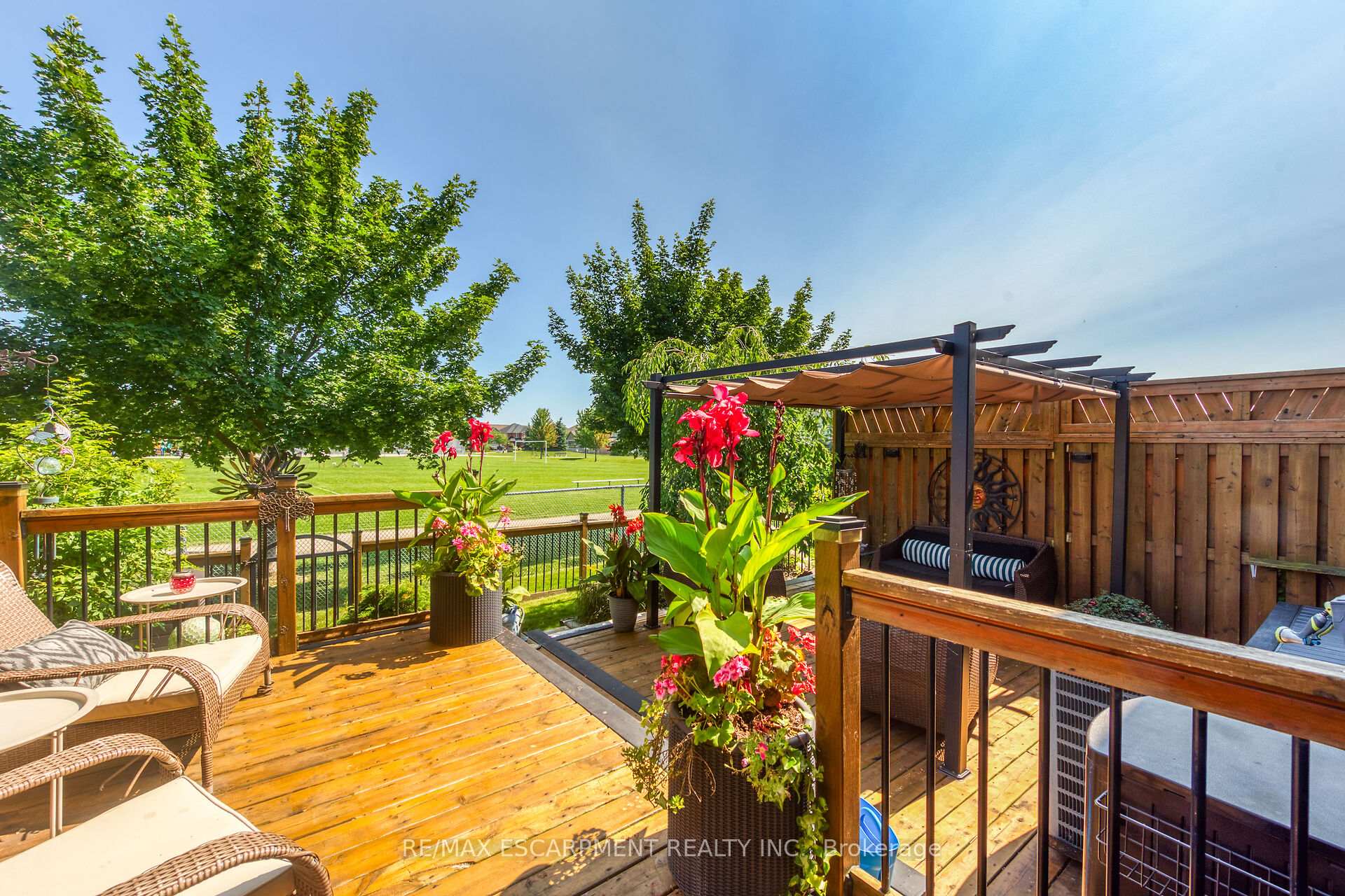 Photo 69 of 32 Aster Avenue, Hamilton, Rural Glanbrook — HOMEH