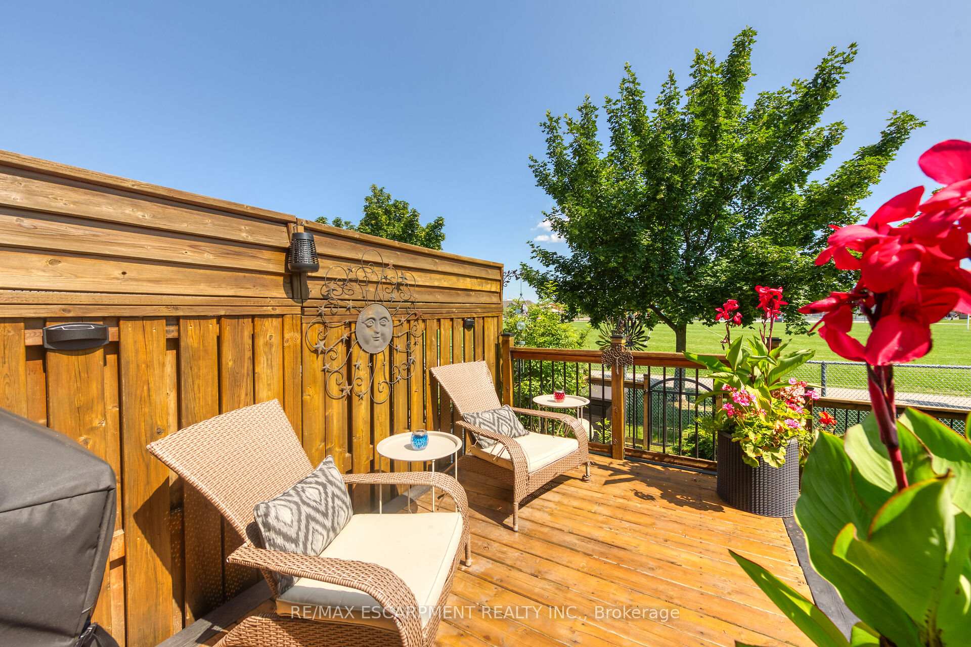 Photo 70 of 32 Aster Avenue, Hamilton, Rural Glanbrook — HOMEH