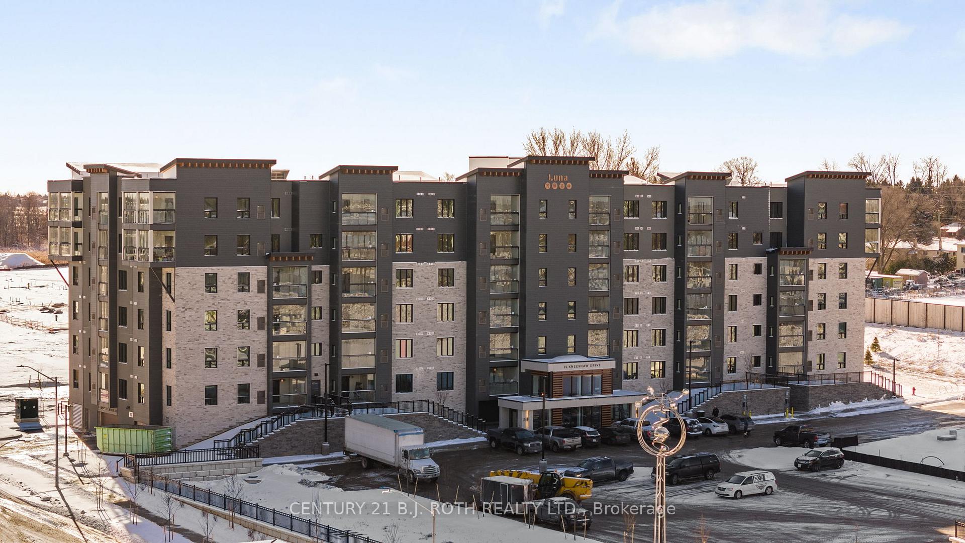 Photo 2 of Unit 311, 15 Kneeshaw Drive, Barrie, Rural Barrie Southeast — HOMEH