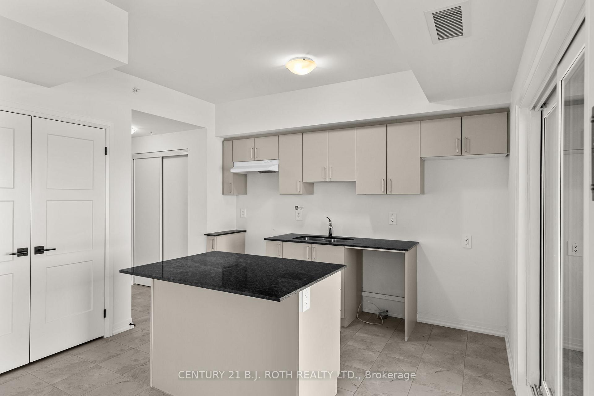Photo 29 of Unit 311, 15 Kneeshaw Drive, Barrie, Rural Barrie Southeast — HOMEH