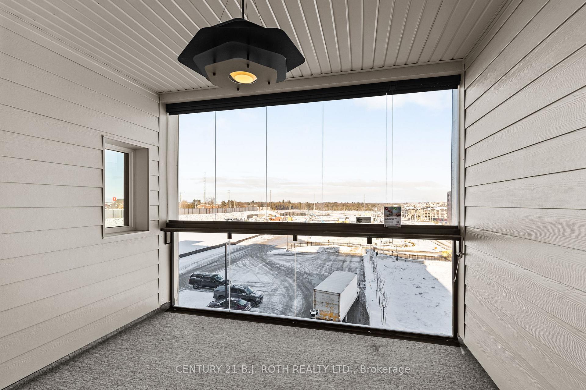 Photo 14 of Unit 311, 15 Kneeshaw Drive, Barrie, Rural Barrie Southeast — HOMEH