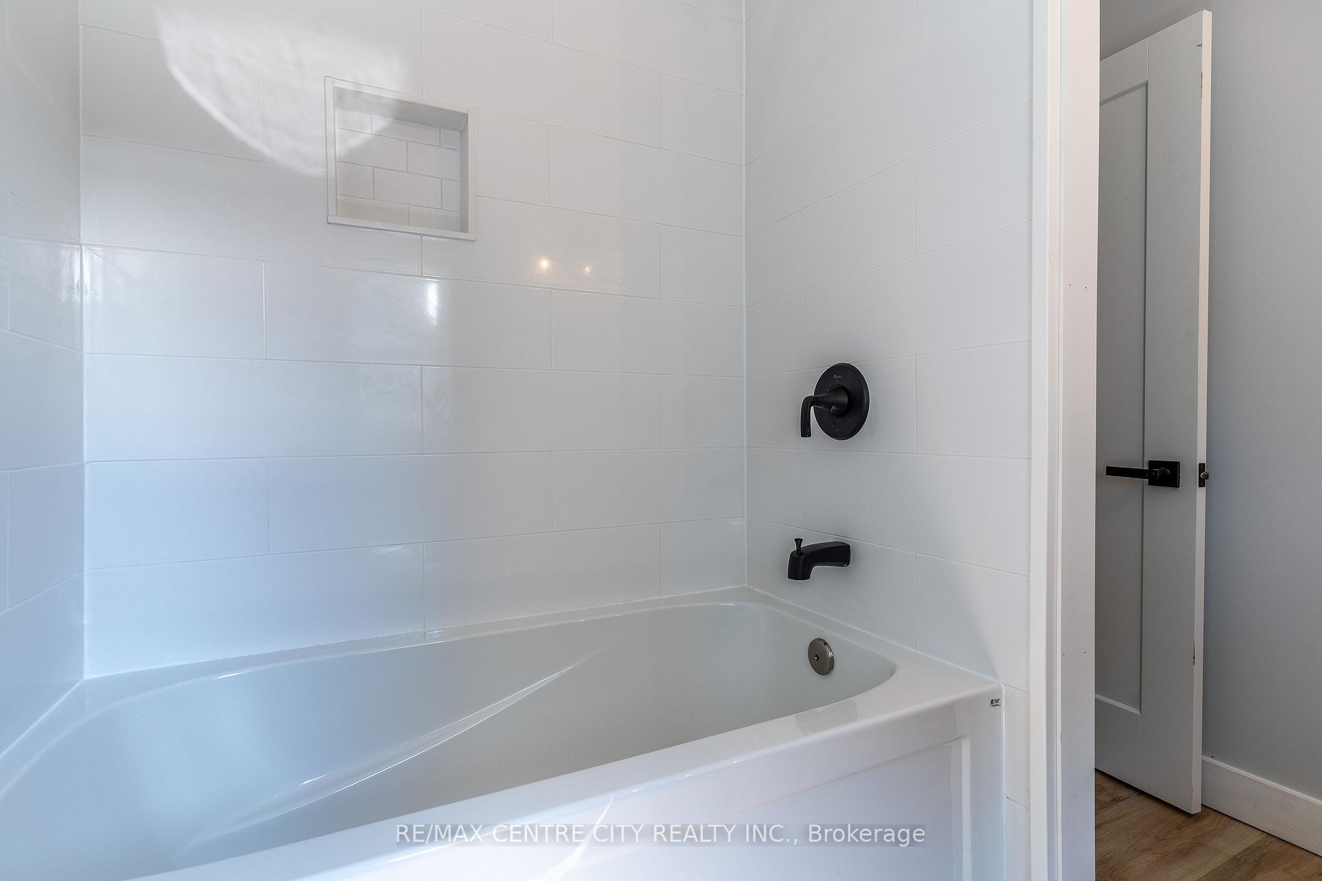 Photo 12 of 48265 Rush Creek Line, Malahide, Rural Malahide — HOMEH