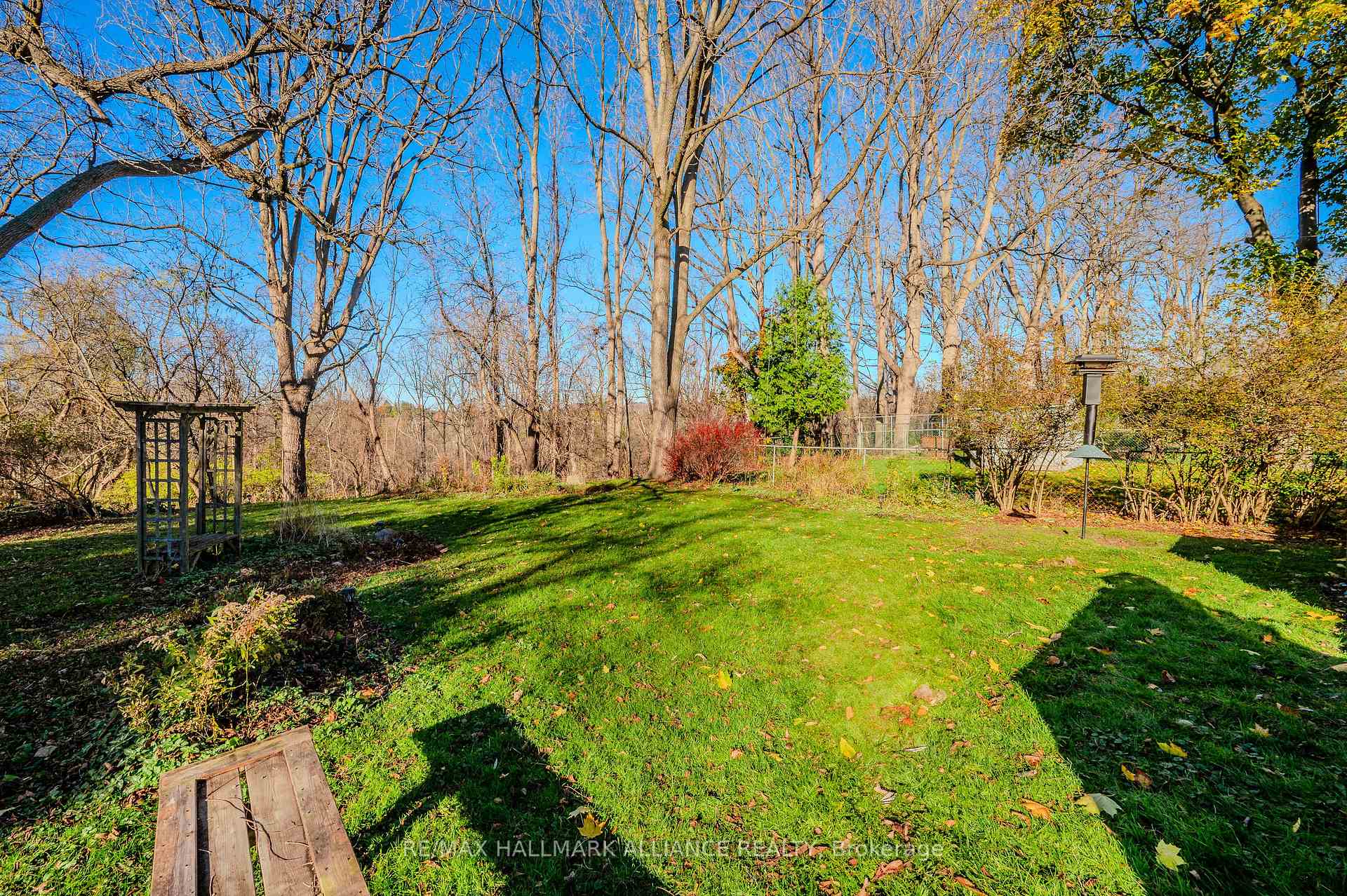 Photo 76 of 86 Binkley Crescent, Hamilton, Ainslie Wood — HOMEH