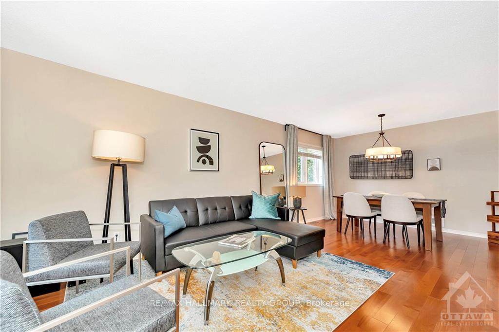 Photo 3 of 27 Steggall Crescent, Ottawa, Stittsville (Central) — HOMEH