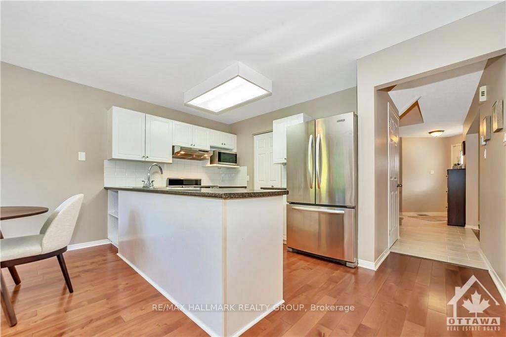 Photo 8 of 27 Steggall Crescent, Ottawa, Stittsville (Central) — HOMEH