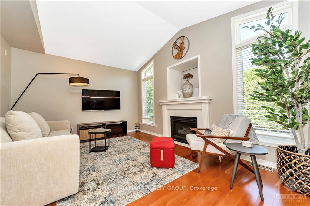 Photo 15 of 27 Steggall Crescent, Ottawa, Stittsville (Central) — HOMEH