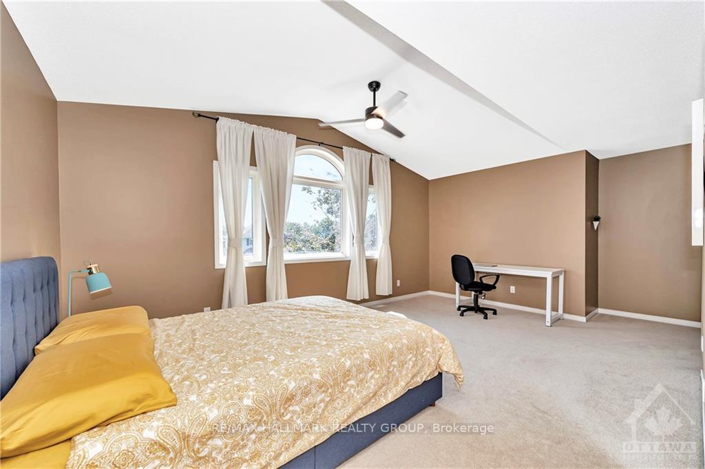 Photo 18 of 27 Steggall Crescent, Ottawa, Stittsville (Central) — HOMEH