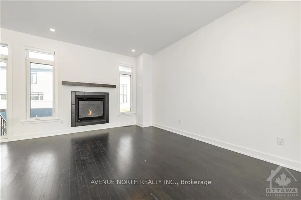 Photo 11 of 2329 Goldhawk Drive, Ottawa, Stittsville (South) — HOMEH
