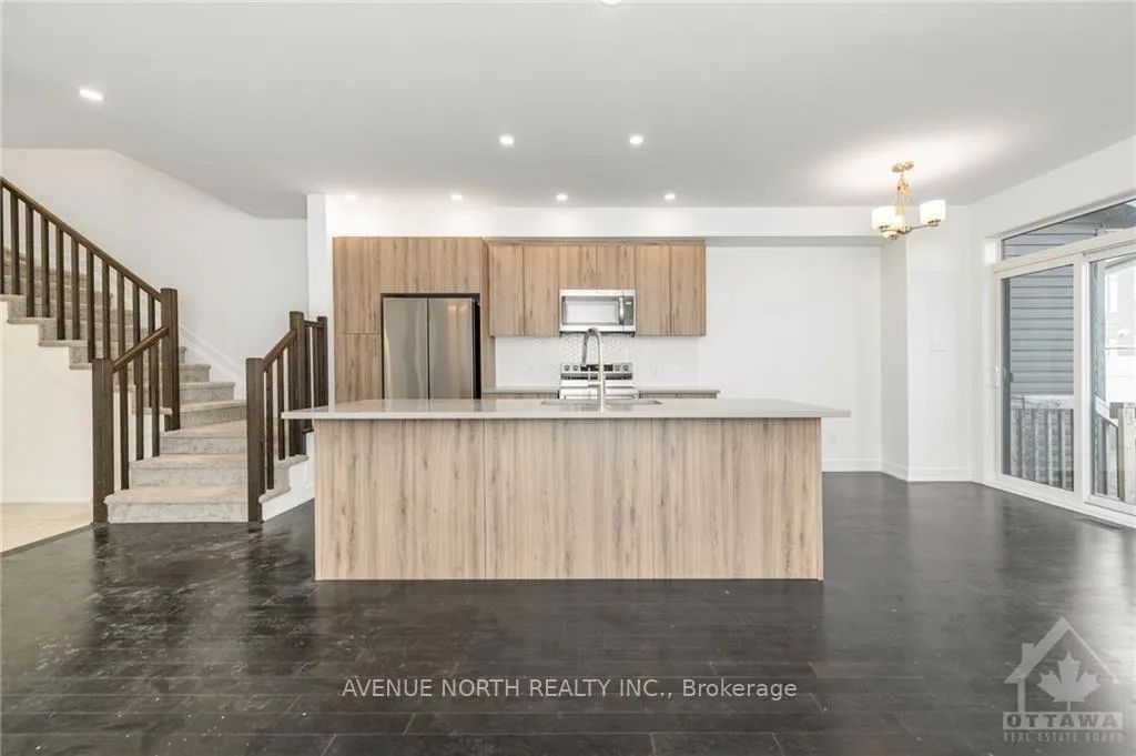 Photo 12 of 2329 Goldhawk Drive, Ottawa, Stittsville (South) — HOMEH