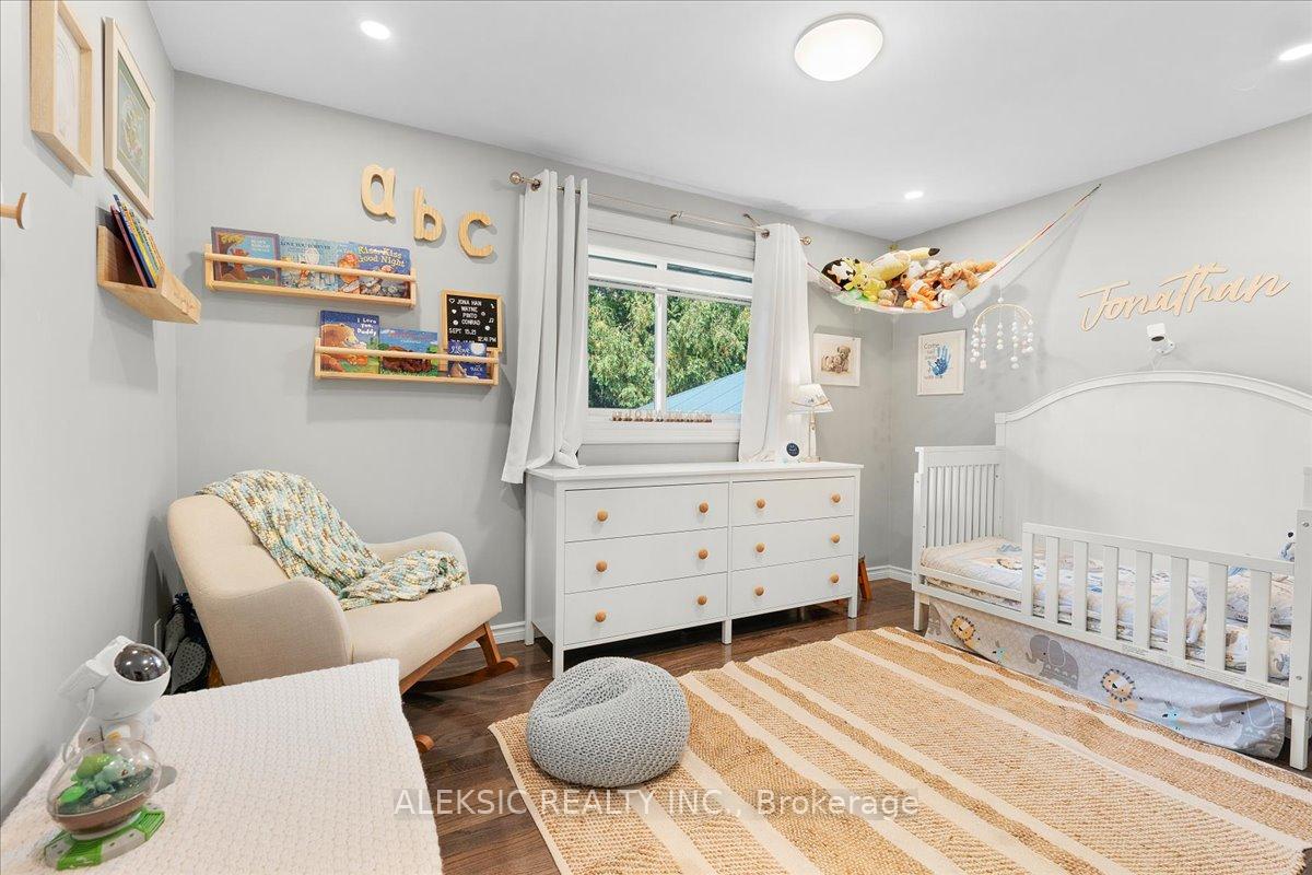 Photo 20 of 62 Greencedar Drive, Hamilton, Gurnett — HOMEH