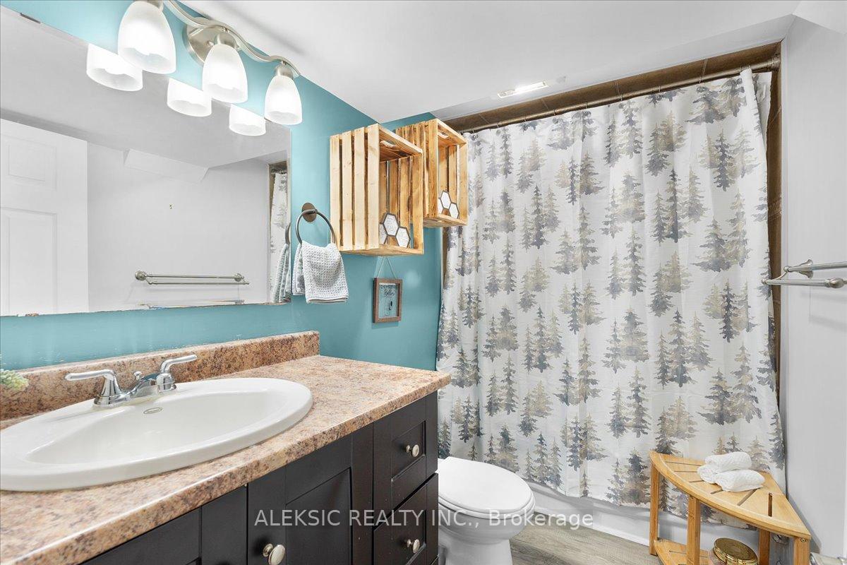 Photo 31 of 62 Greencedar Drive, Hamilton, Gurnett — HOMEH