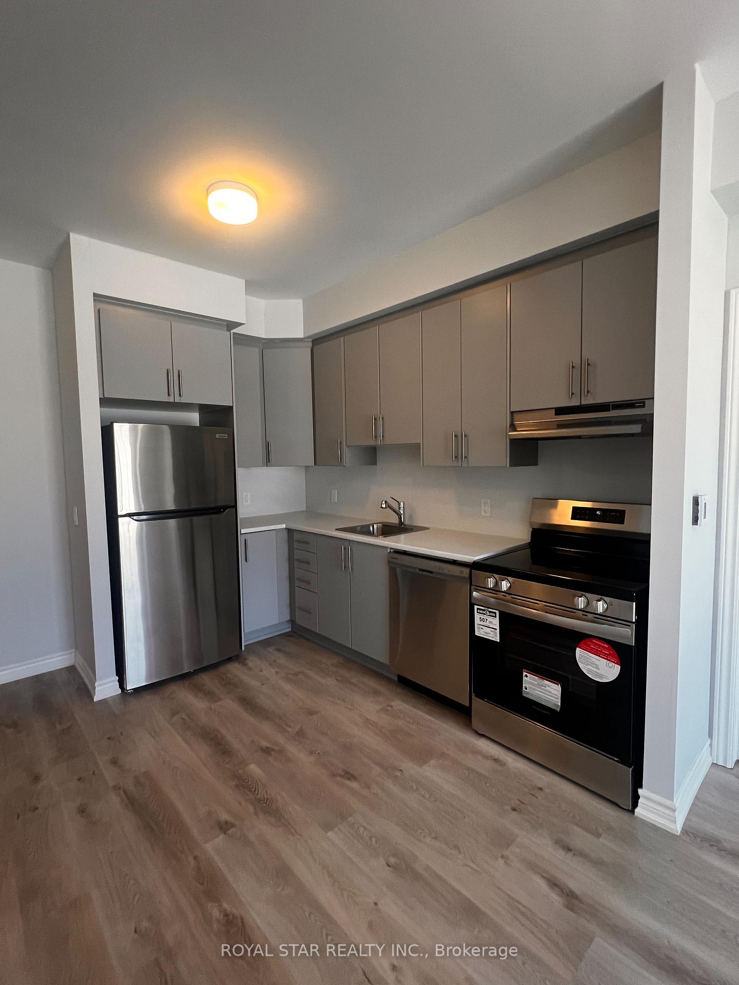 Photo 9 of Unit 213, 397 Codd's Road, Ottawa, CFB Rockcliffe and Area — HOMEH