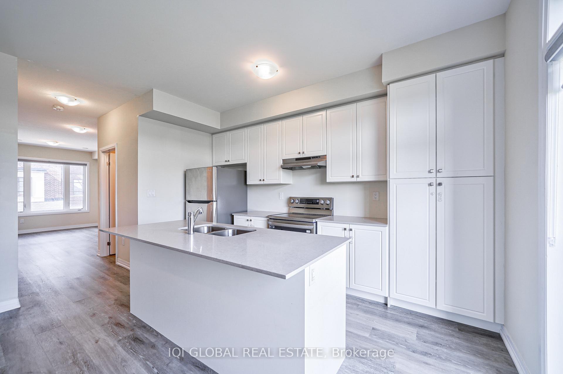 Photo 15 of Unit 18, 185 Bedrock Drive, Hamilton, Stoney Creek Mountain — HOMEH