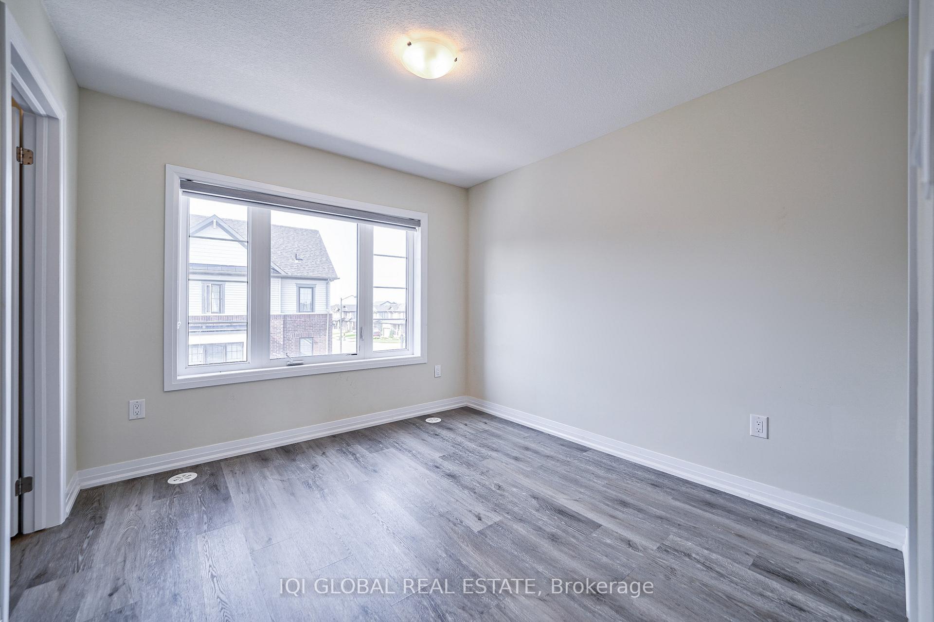 Photo 22 of Unit 18, 185 Bedrock Drive, Hamilton, Stoney Creek Mountain — HOMEH