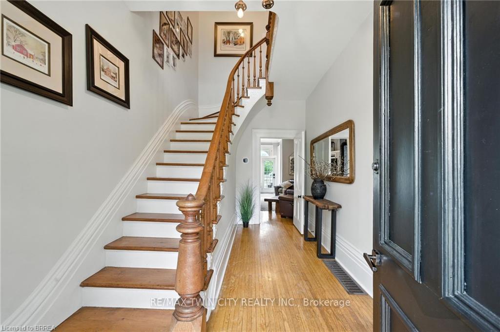Photo 7 of 194 Bethel Road, Brant, Paris — HOMEH