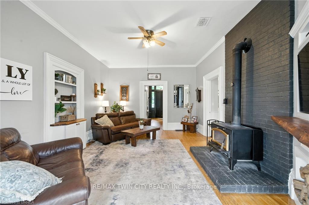 Photo 9 of 194 Bethel Road, Brant, Paris — HOMEH
