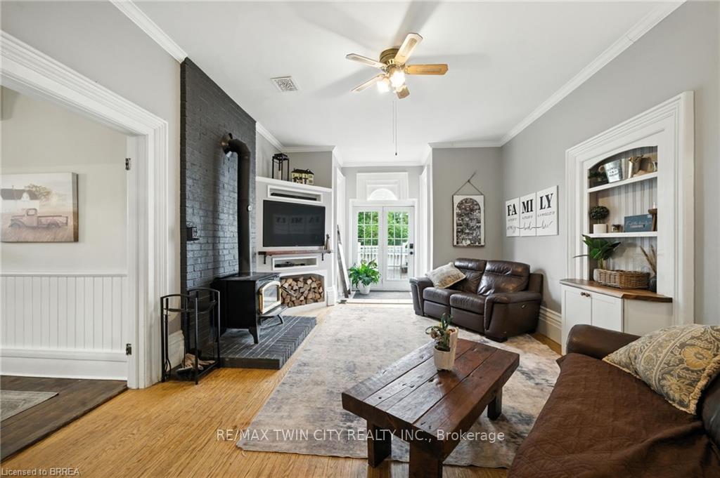 Photo 10 of 194 Bethel Road, Brant, Paris — HOMEH