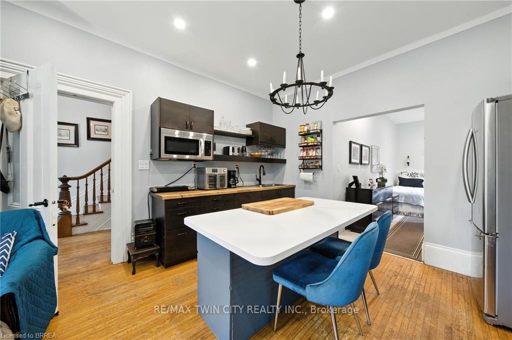 Photo 20 of 194 Bethel Road, Brant, Paris — HOMEH