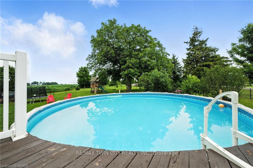 Photo 36 of 194 Bethel Road, Brant, Paris — HOMEH