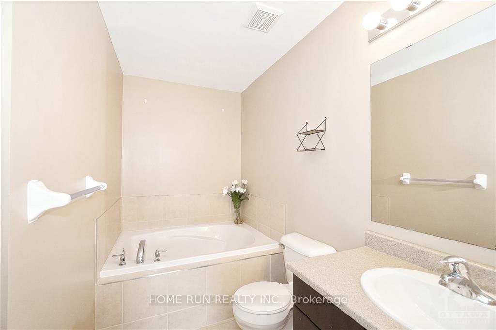 Photo 4 of 218 Morel, Ottawa, Stittsville (South) — HOMEH