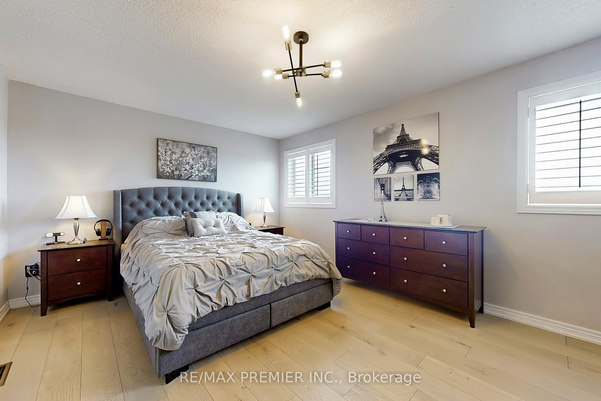 Photo 40 of 15 Gray Park Drive, Caledon, Bolton West — HOMEH
