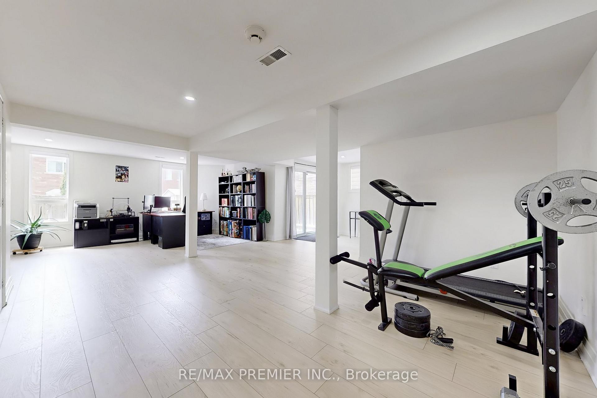 Photo 33 of 15 Gray Park Drive, Caledon, Bolton West — HOMEH