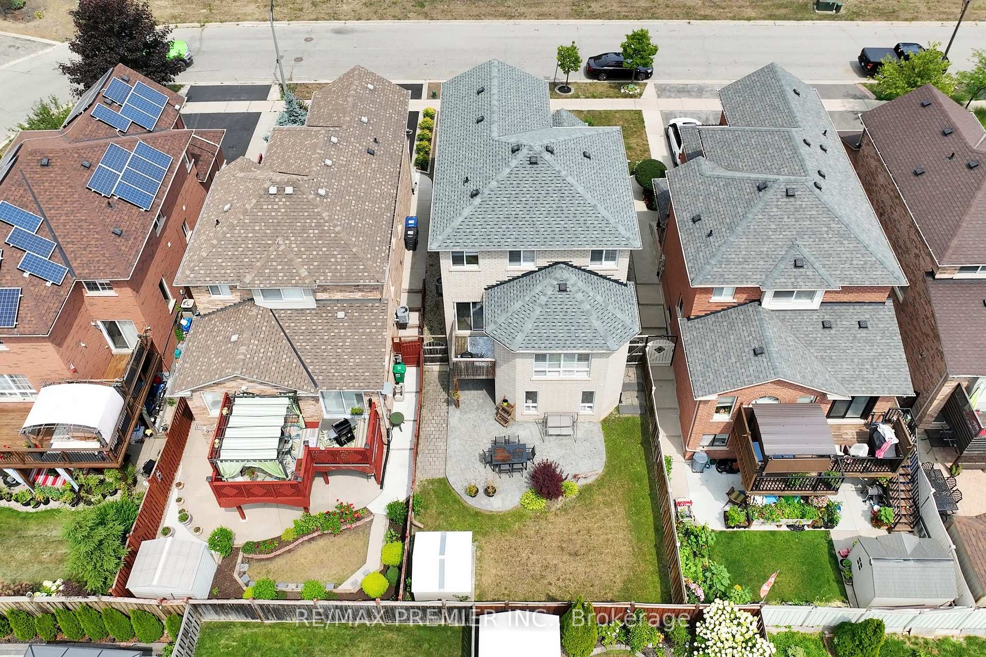 Photo 35 of 15 Gray Park Drive, Caledon, Bolton West — HOMEH