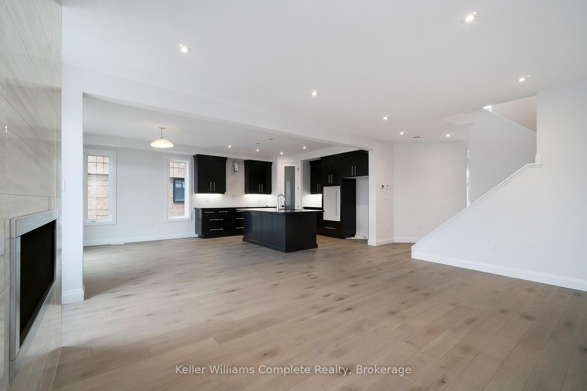 Photo 18 of 20 Columbus Gate, Hamilton, Stoney Creek Mountain — HOMEH