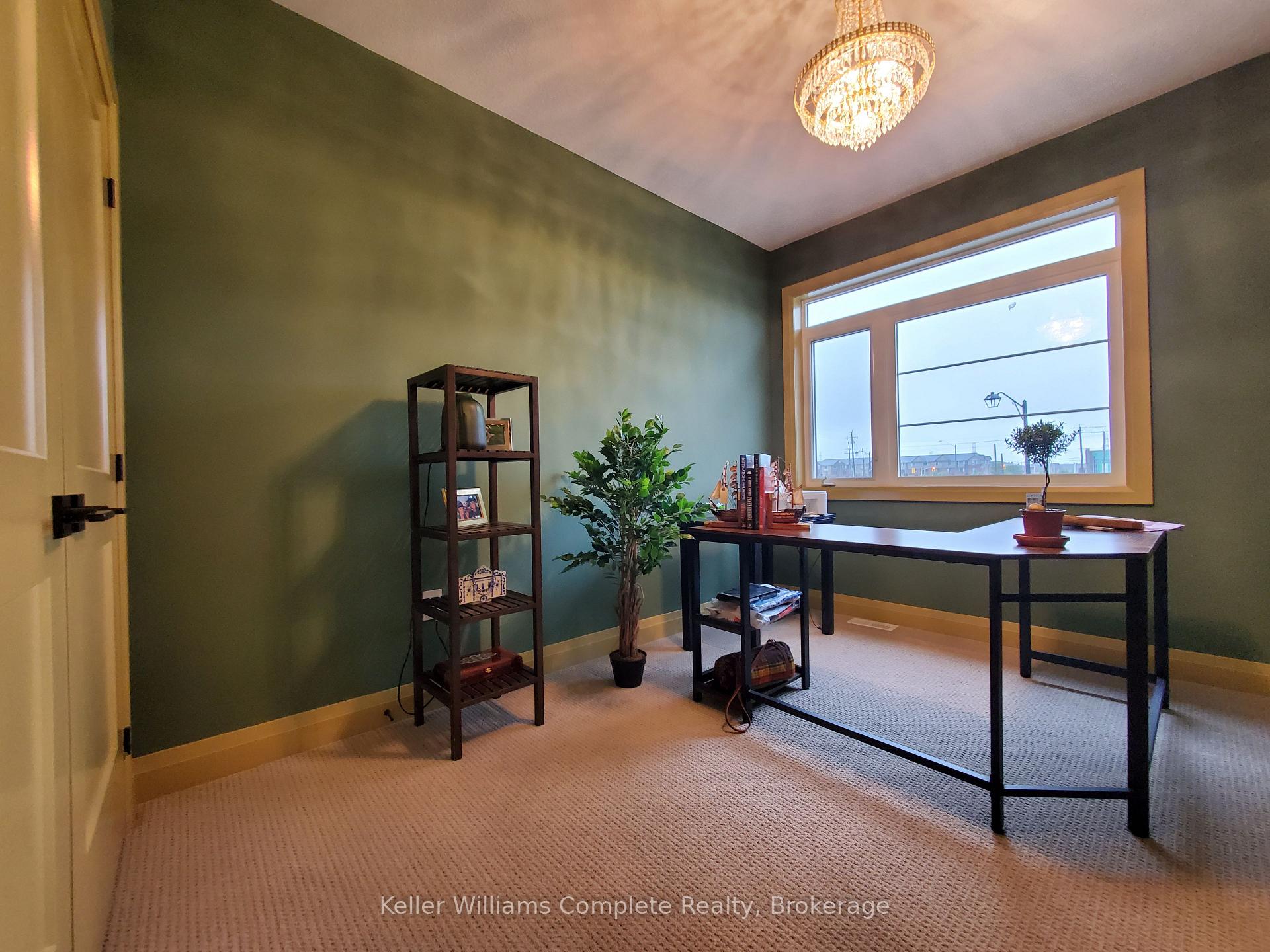Photo 39 of 20 Columbus Gate, Hamilton, Stoney Creek Mountain — HOMEH