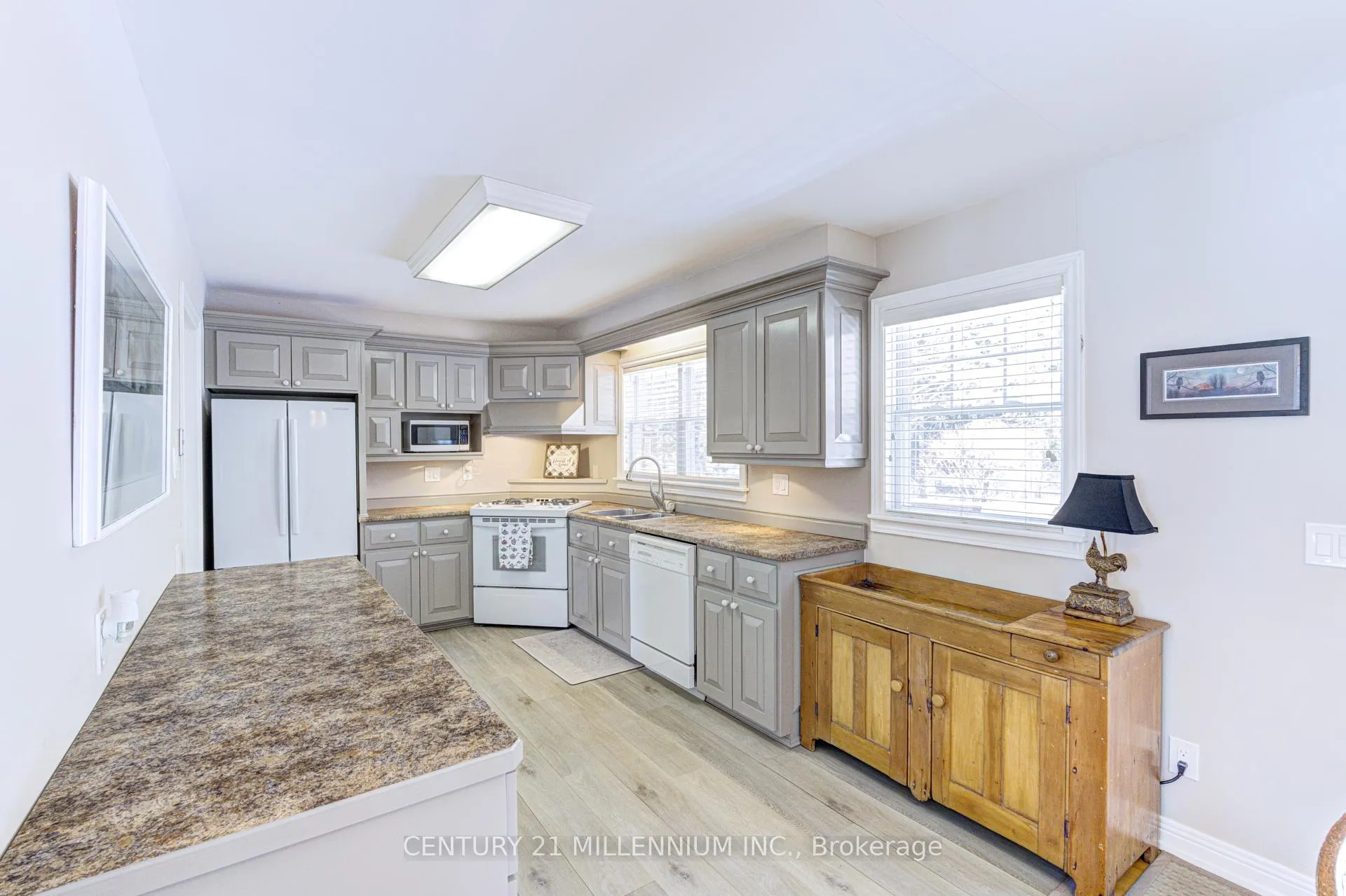 Photo 14 of 1659 Hawthorn Avenue, Caledon, Caledon Village — HOMEH