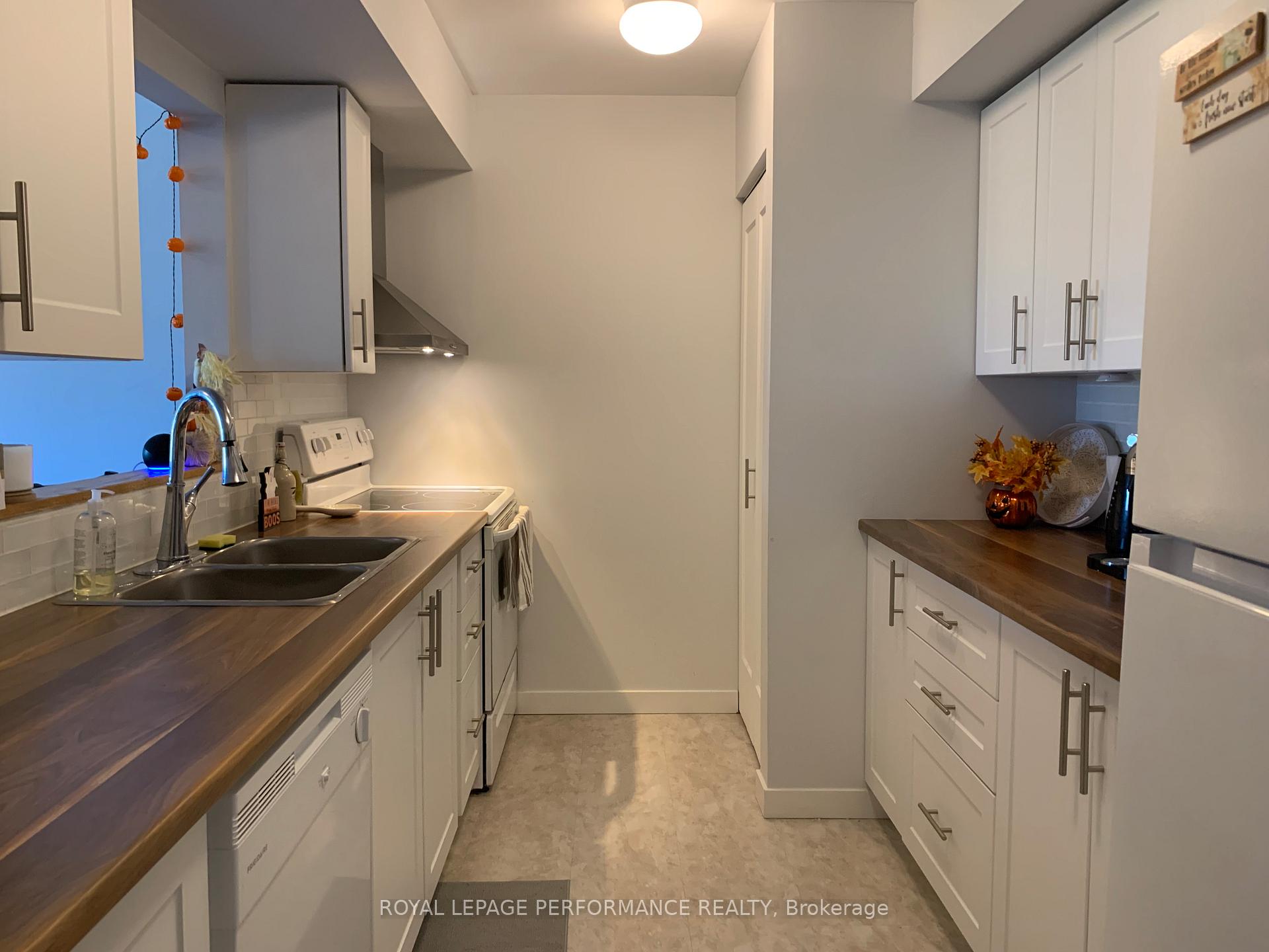 Photo 24 of Unit 204, 268 Lorry Greenberg Drive, Ottawa, Hunt Club Park/Greenboro — HOMEH