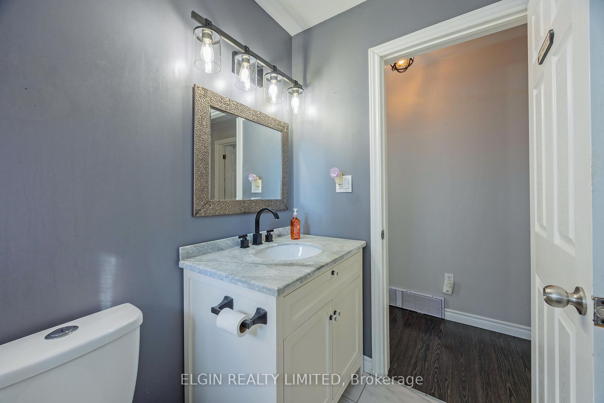 Photo 17 of 4 Johnson Place, St. Thomas — HOMEH