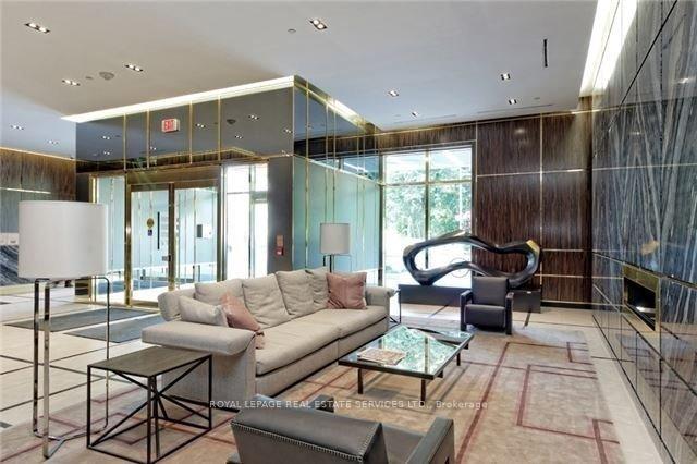 Front of Unit 304, 3018 Yonge Street
