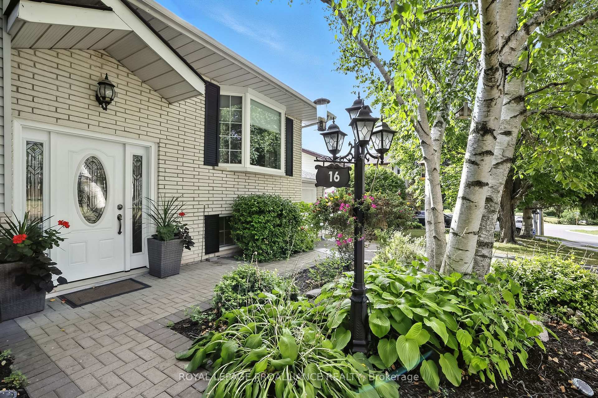 Photo 1 of 16 Durham Street N, Cramahe, Colborne — HOMEH