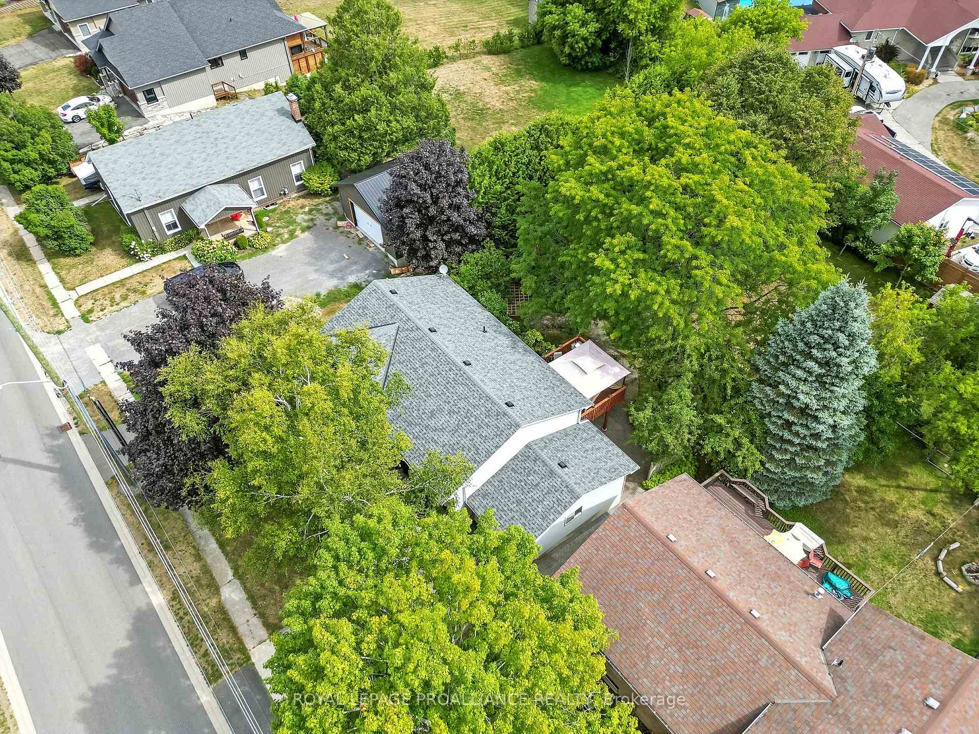 Photo 6 of 16 Durham Street N, Cramahe, Colborne — HOMEH