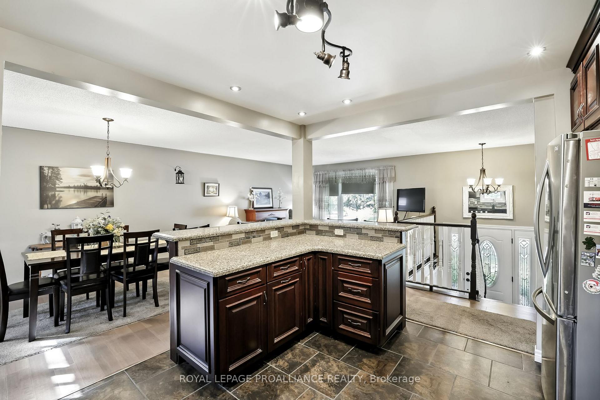 Photo 20 of 16 Durham Street N, Cramahe, Colborne — HOMEH