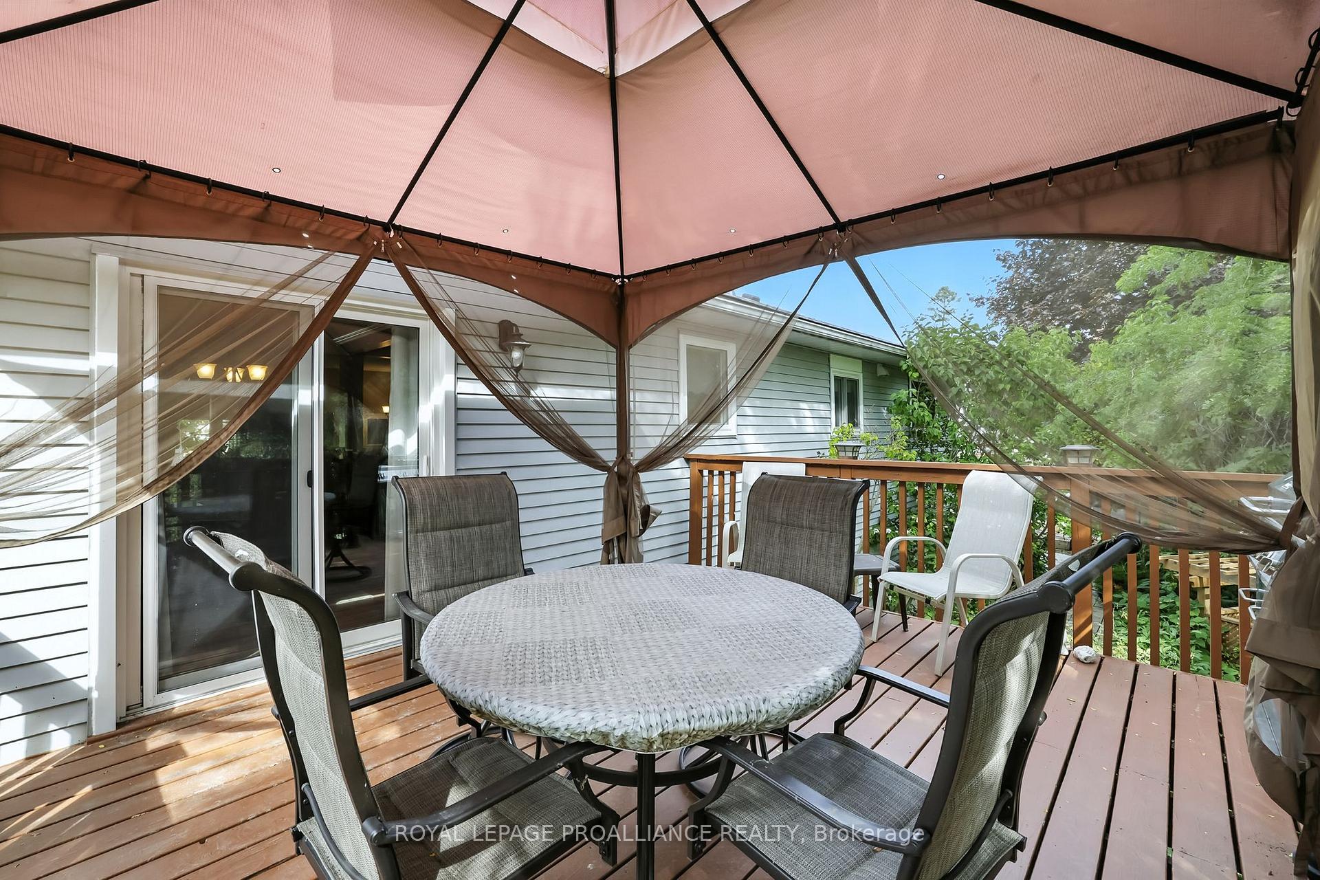 Photo 40 of 16 Durham Street N, Cramahe, Colborne — HOMEH