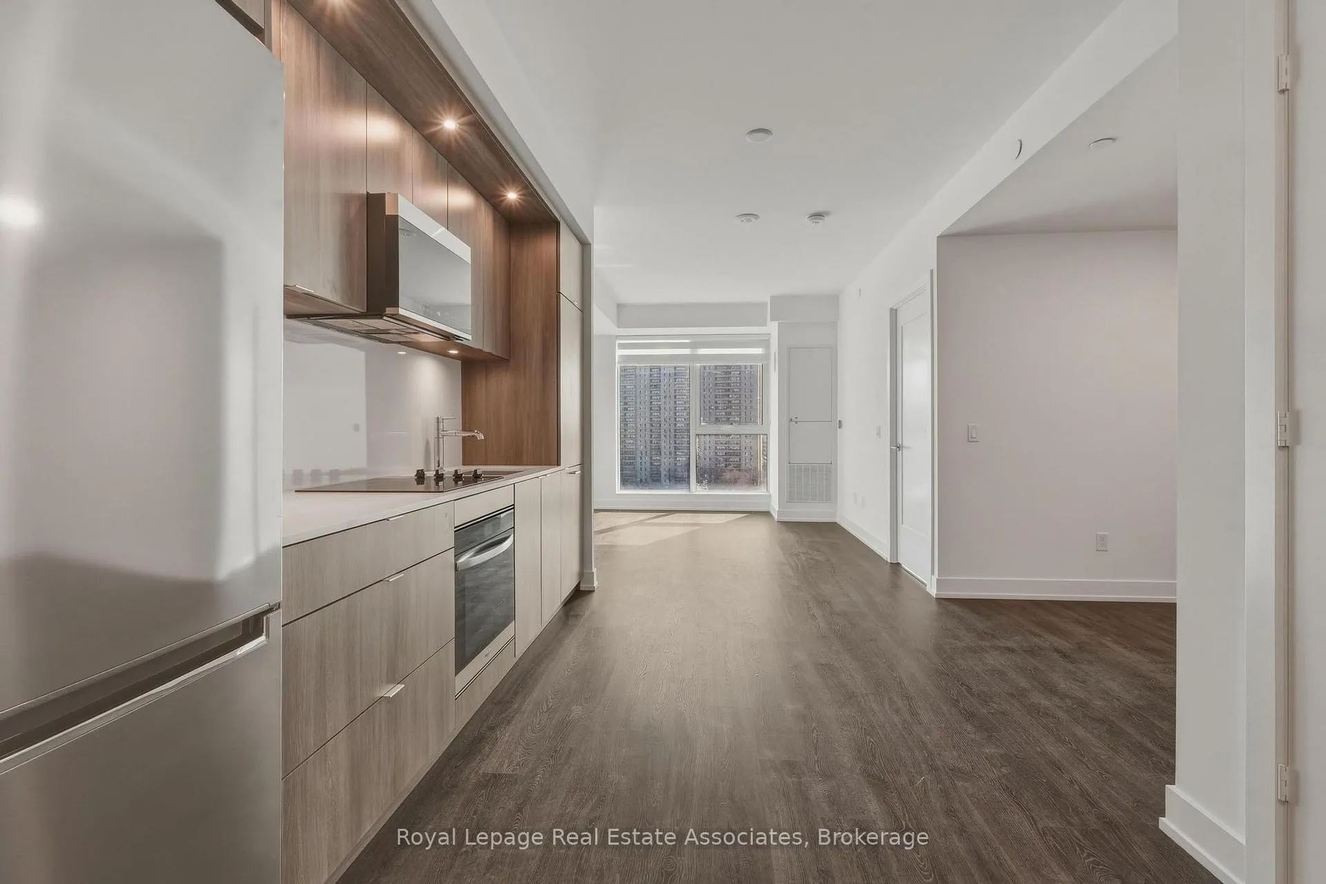 Front of Unit 1010, 25 Cordova Avenue