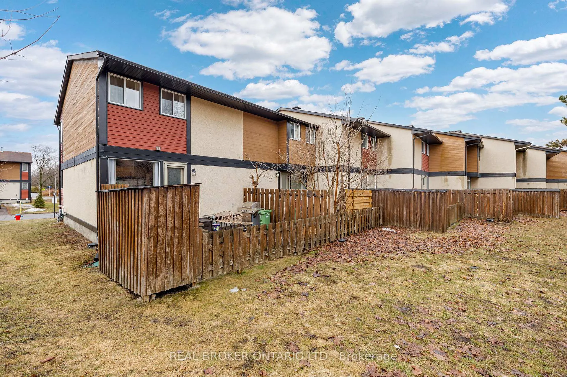 Photo 25 of 101 Mcclintock Way, Ottawa, Kanata - Katimavik — HOMEH
