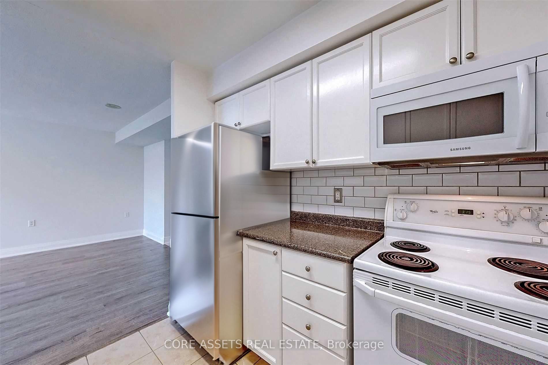 Photo 3 of Unit 501, 650 Lawrence Avenue W, Toronto, Englemount-Lawrence — HOMEH