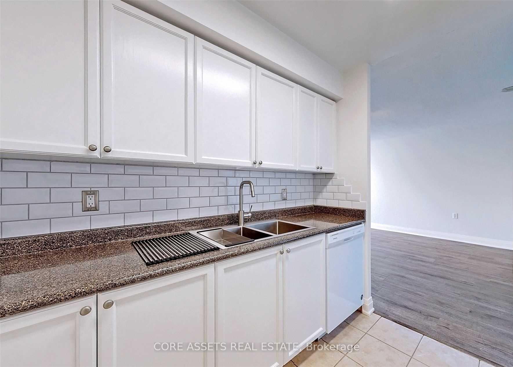 Photo 9 of Unit 501, 650 Lawrence Avenue W, Toronto, Englemount-Lawrence — HOMEH