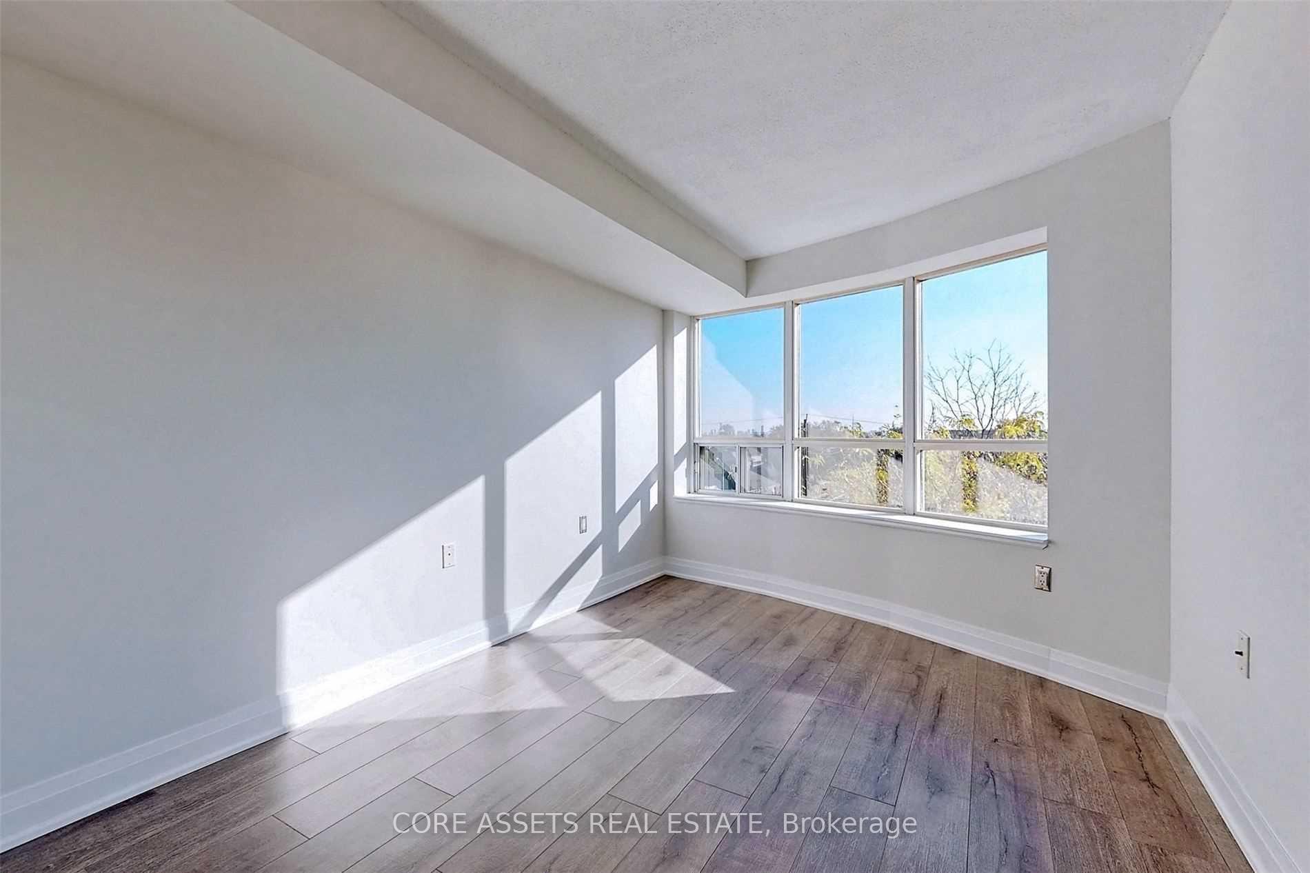 Photo 12 of Unit 501, 650 Lawrence Avenue W, Toronto, Englemount-Lawrence — HOMEH