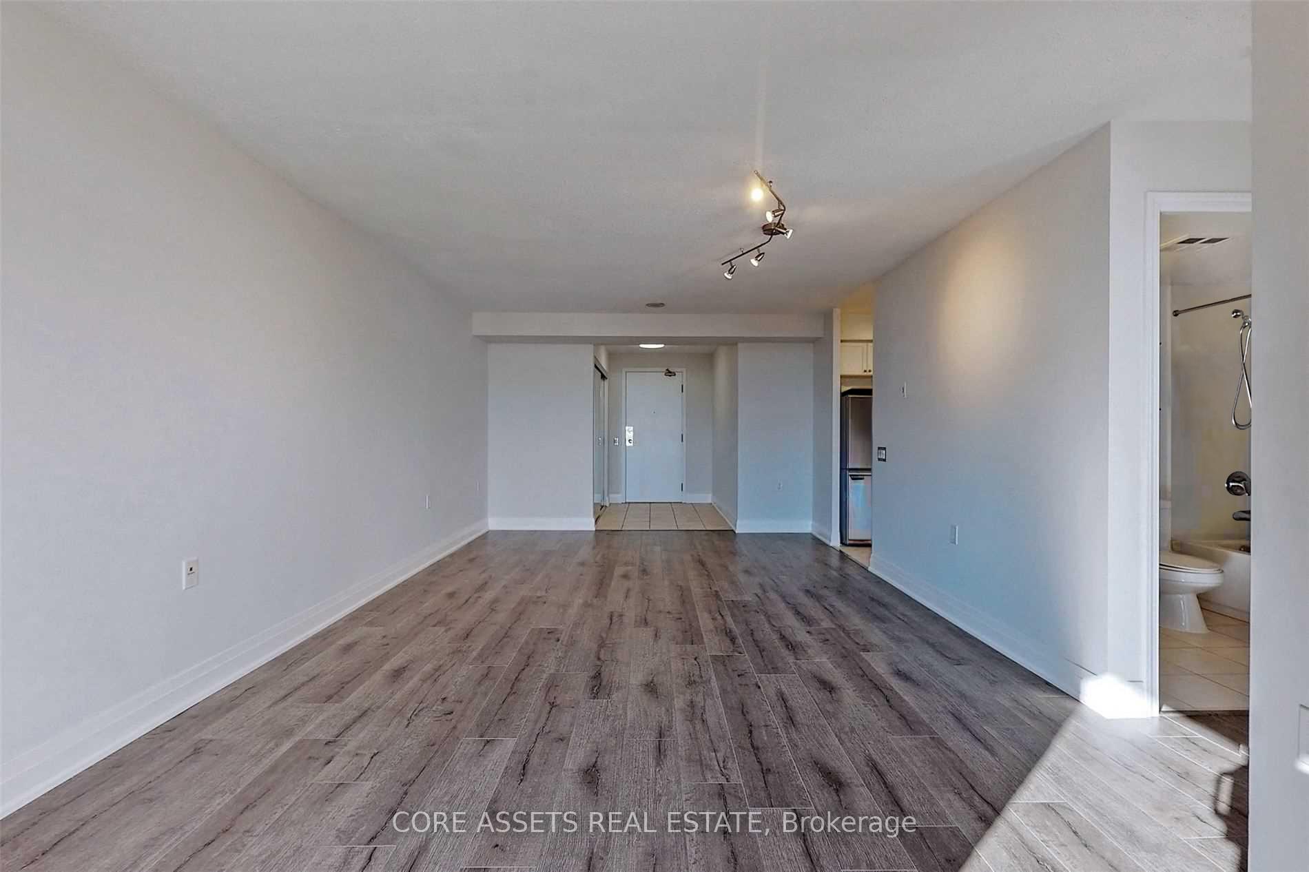 Photo 16 of Unit 501, 650 Lawrence Avenue W, Toronto, Englemount-Lawrence — HOMEH