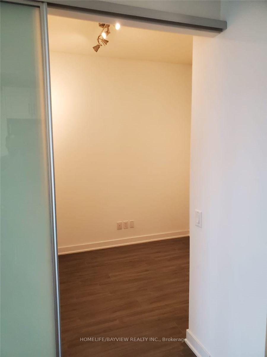 Photo 13 of Unit 520, 681 Yonge Street, Barrie, Painswick South — HOMEH