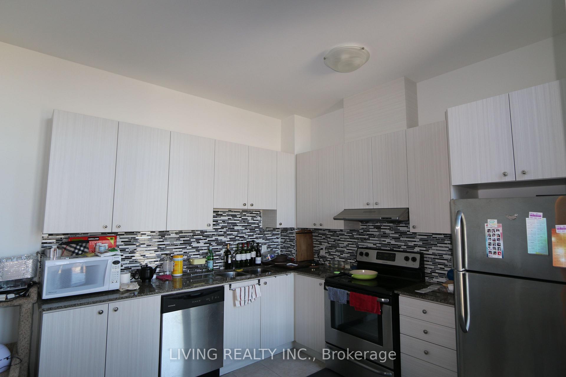 Photo 7 of Unit Ph-01, 8323 Kennedy Road, Markham, Village Green-South Unionville — HOMEH