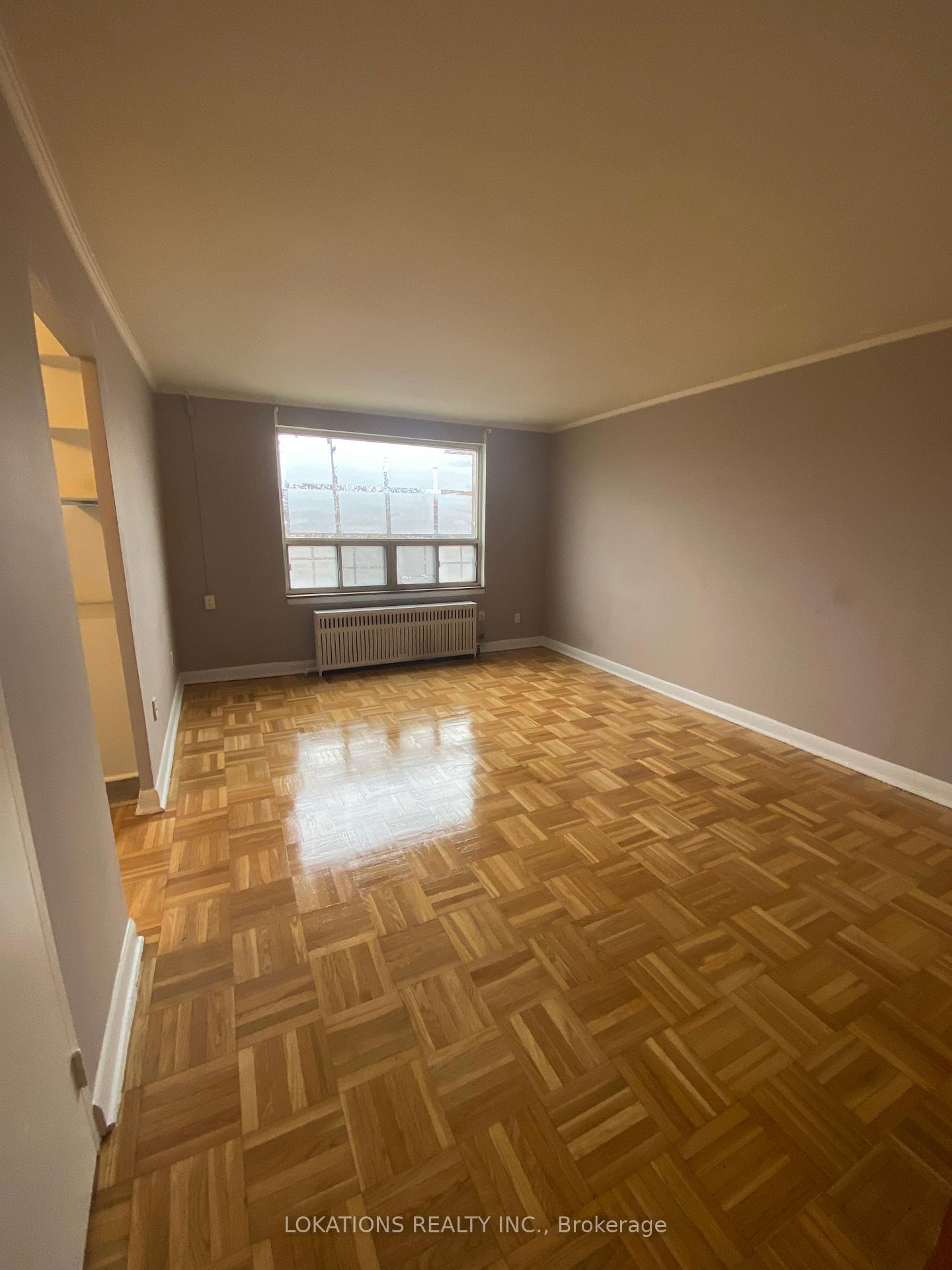 Photo 3 of Unit 306, 2135 Avenue Road, Toronto, Bedford Park-Nortown — HOMEH