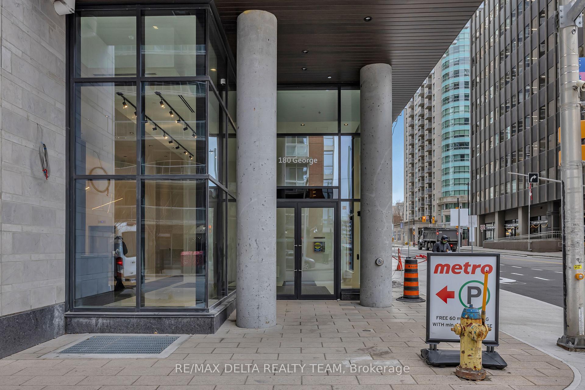 Photo 3 of Unit 203, 180 George Street, Ottawa, Lower Town/Byward Market — HOMEH